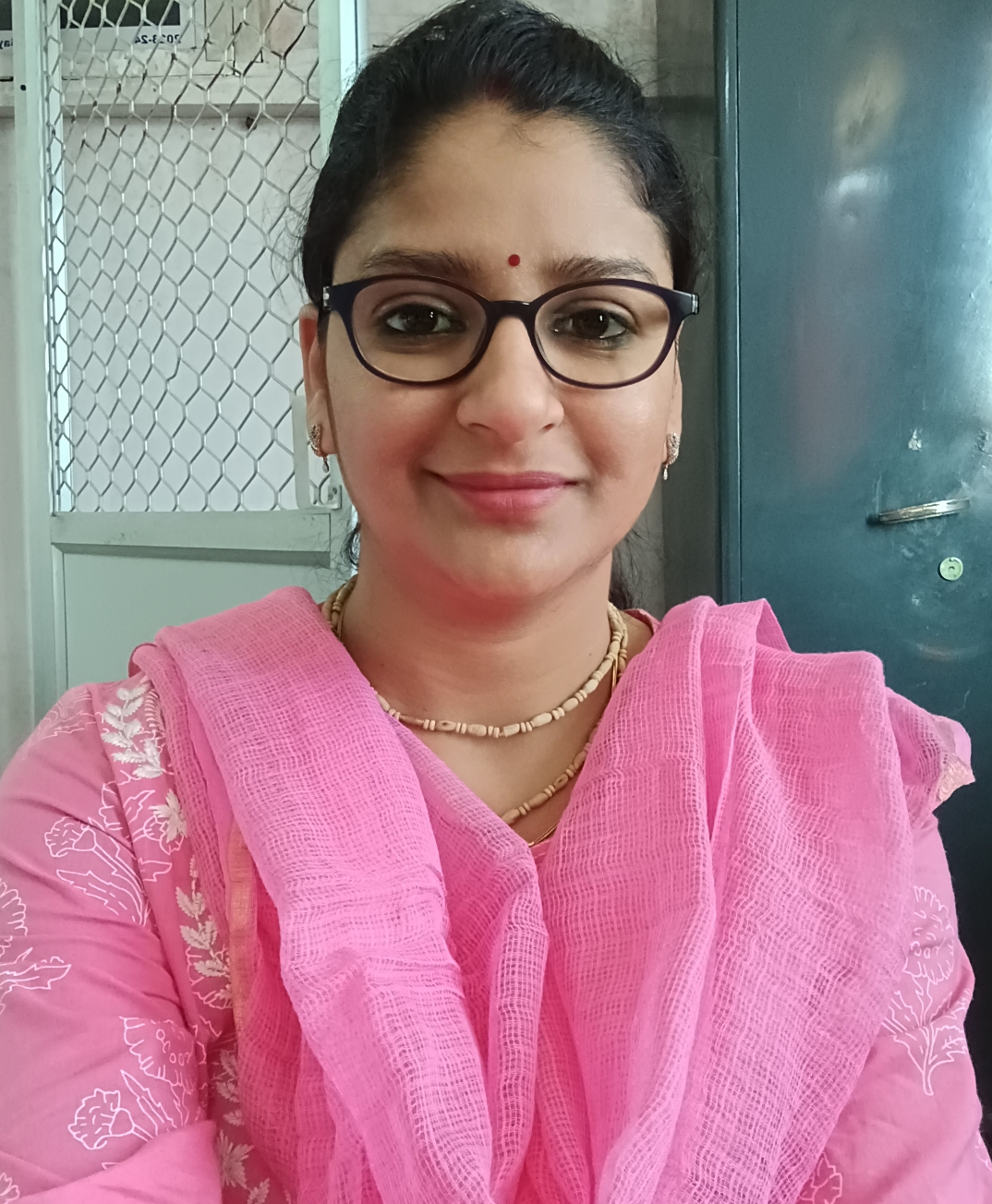 smt RANU AGRAWAL